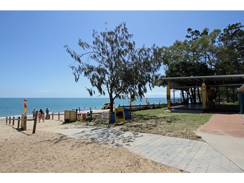 4/445 Esplanade, Torquay QLD 4655