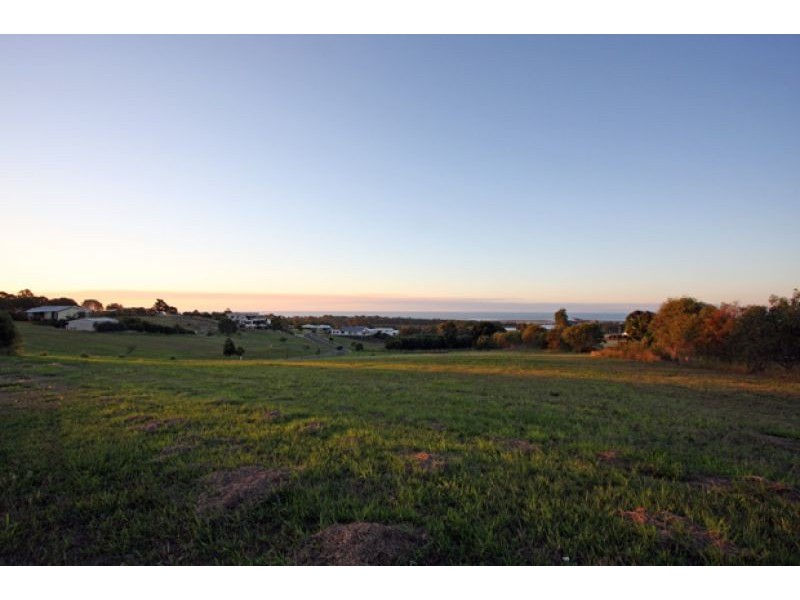 59 Mal Campbell Drive, Craignish QLD 4655