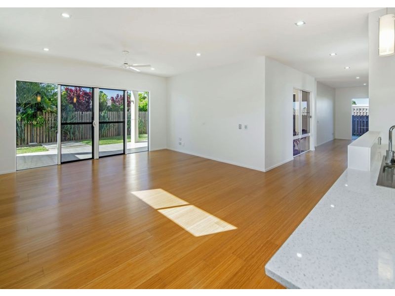 63 Royal Drive, Kawungan QLD 4655