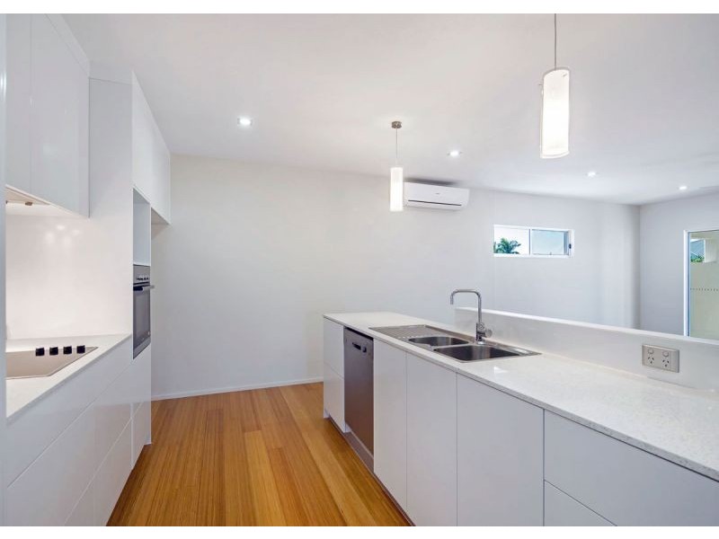 63 Royal Drive, Kawungan QLD 4655