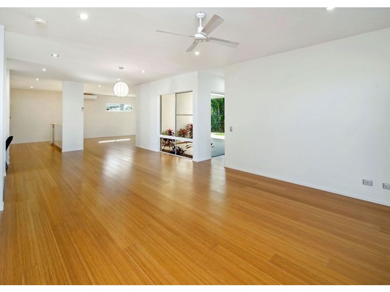 63 Royal Drive, Kawungan QLD 4655