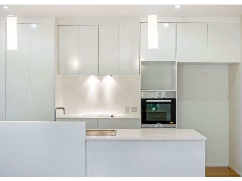 63 Royal Drive, Kawungan QLD 4655