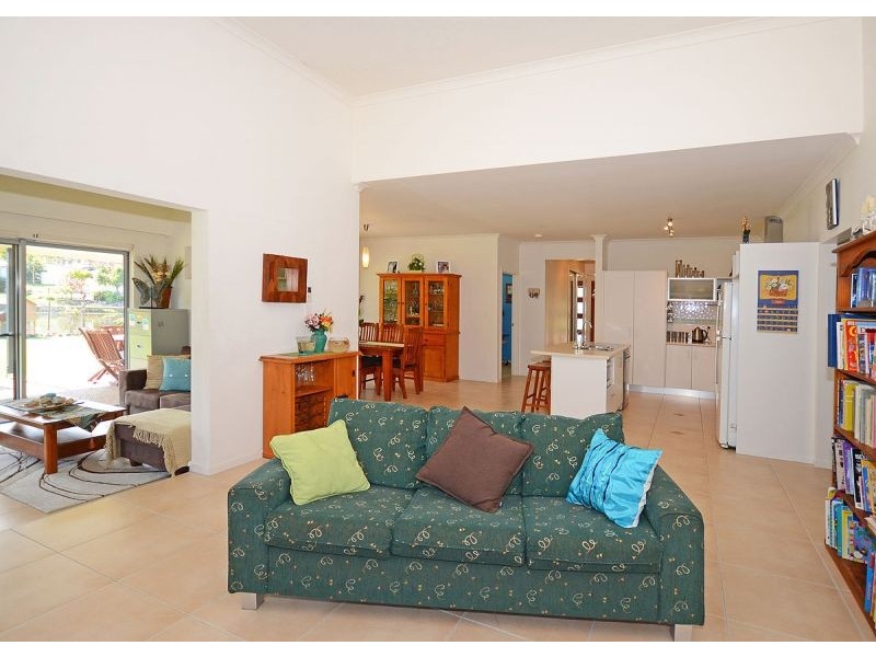 3 Jasmine Court, Dundowran Beach QLD 4655