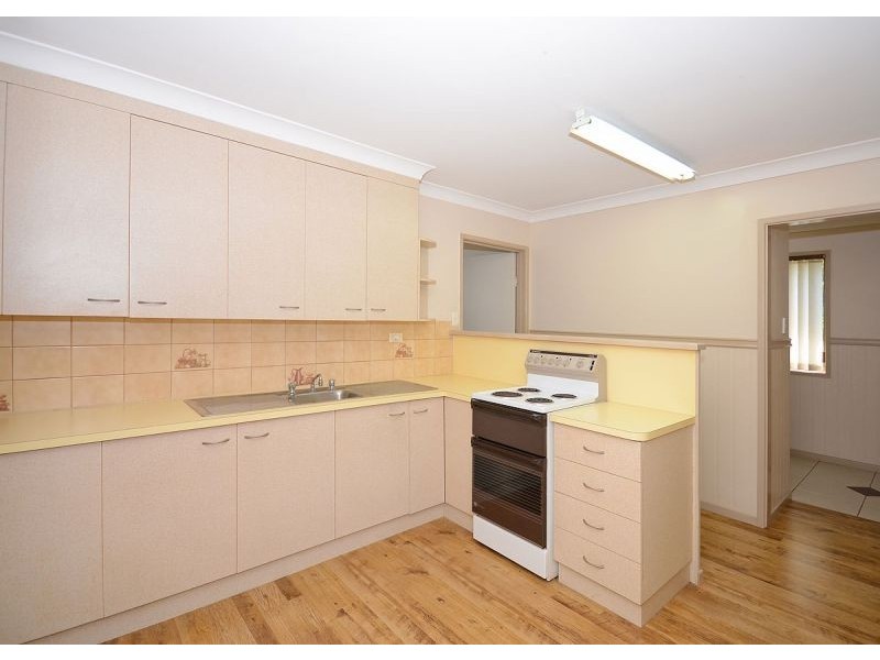 3 Martin Street, Point Vernon QLD 4655