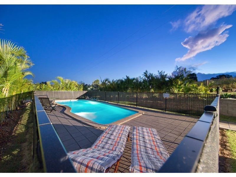 22 Jasmine Court, Dundowran Beach QLD 4655