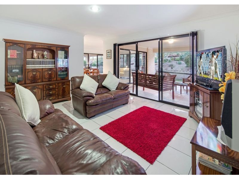 22 Jasmine Court, Dundowran Beach QLD 4655