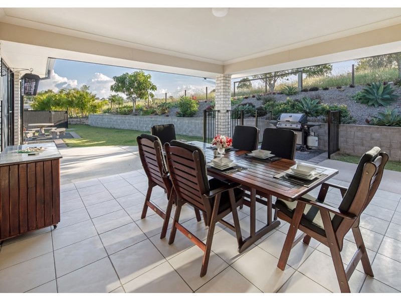 22 Jasmine Court, Dundowran Beach QLD 4655
