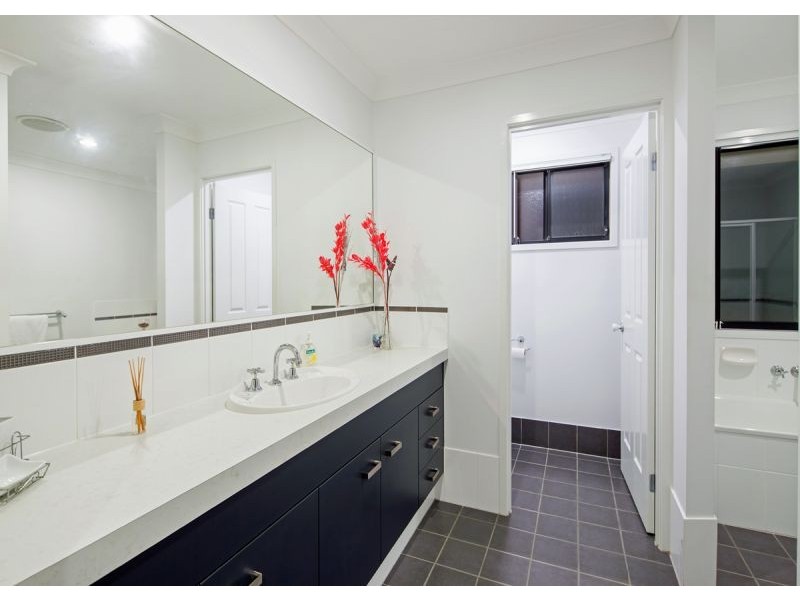 22 Jasmine Court, Dundowran Beach QLD 4655