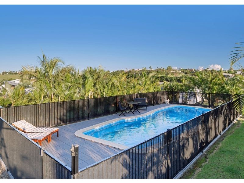 22 Jasmine Court, Dundowran Beach QLD 4655