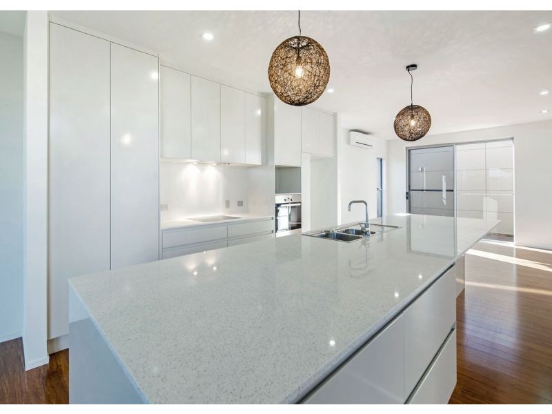 64 Royal Drive, Kawungan QLD 4655