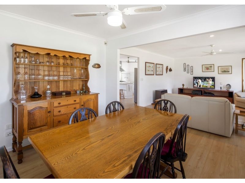 71 Lord Street, Sunshine Acres QLD 4655