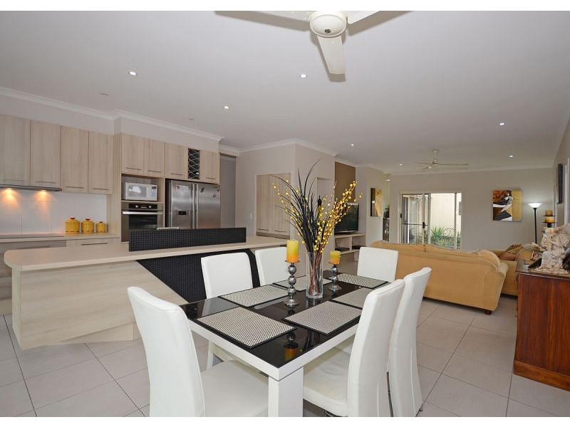 19 Harmony Avenue, Urraween QLD 4655