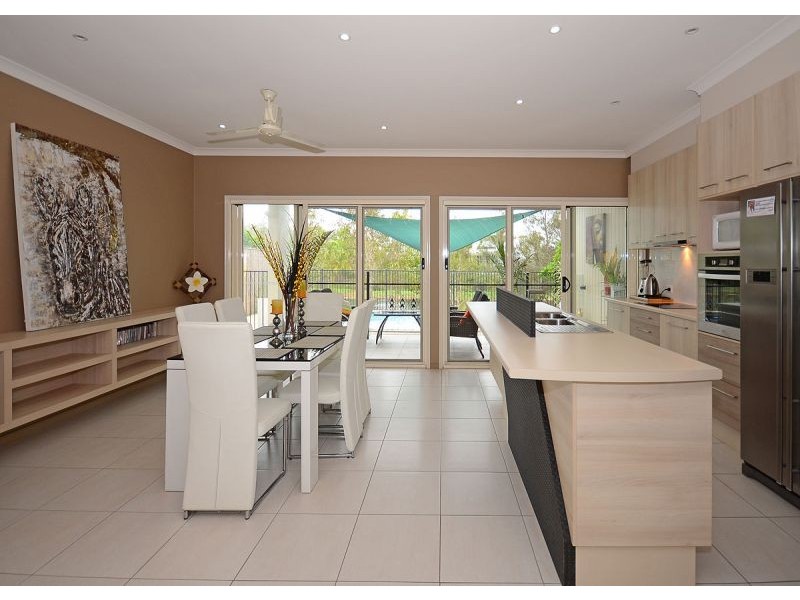 19 Harmony Avenue, Urraween QLD 4655