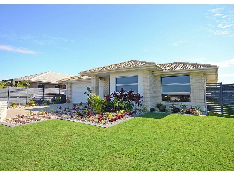24 Oxley Circuit, Urraween QLD 4655