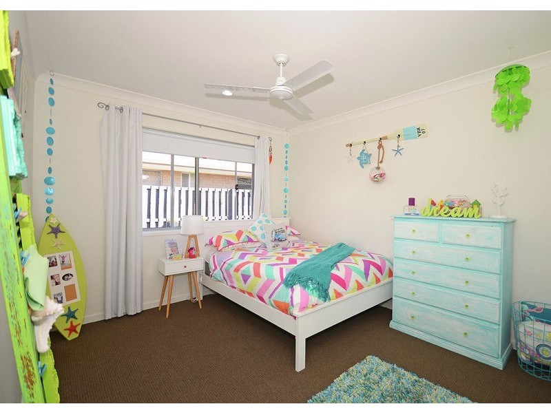24 Oxley Circuit, Urraween QLD 4655
