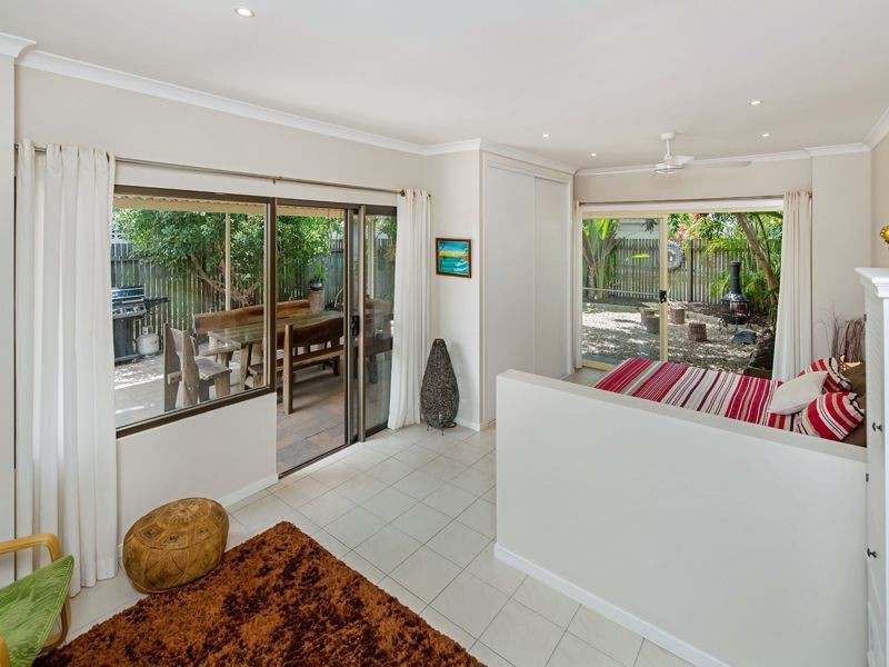 5 Margaret, Urangan QLD 4655