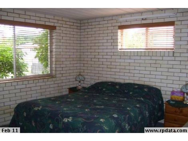 2/47 Truro Street, Torquay QLD 4655