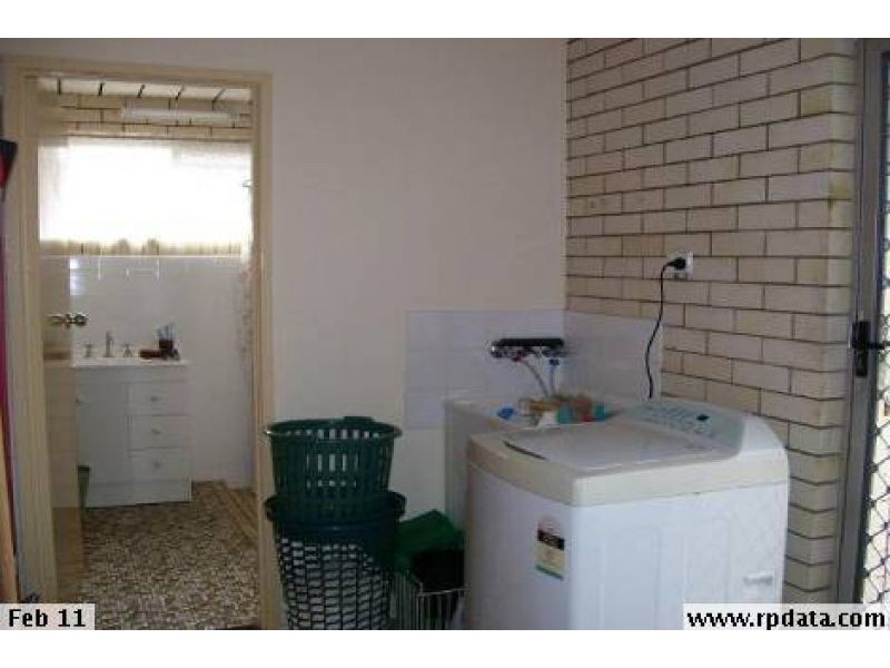 2/47 Truro Street, Torquay QLD 4655