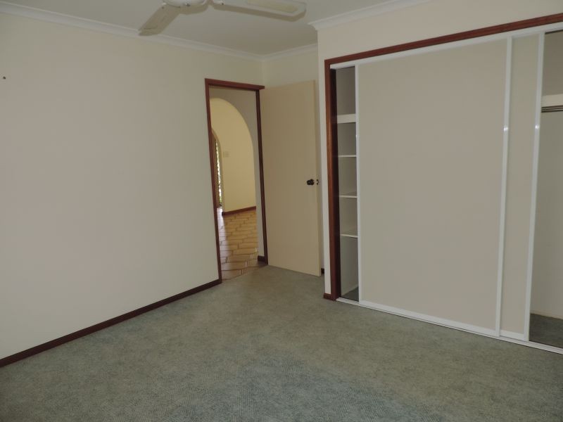 38 Thornbill Drive, Eli Waters QLD 4655