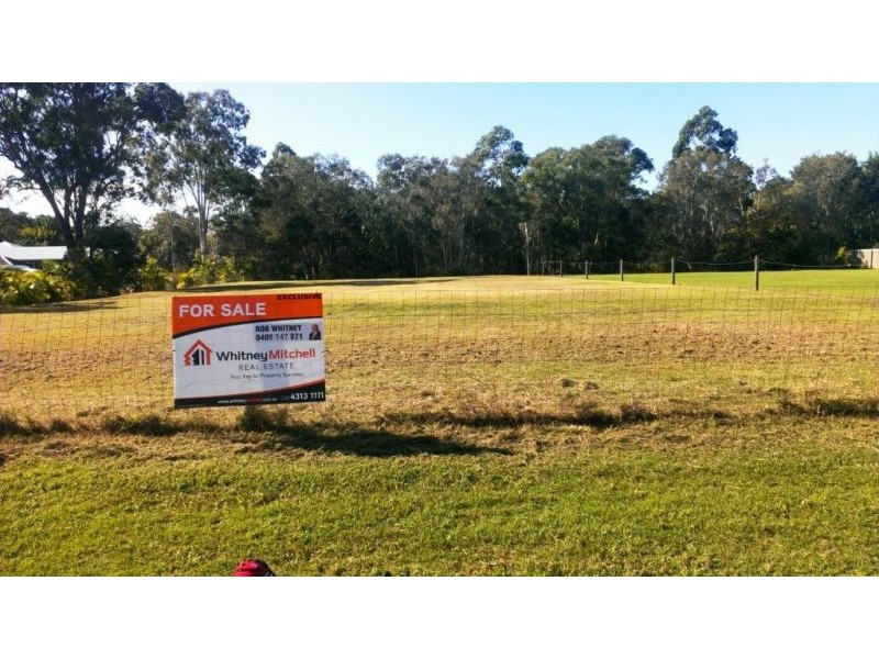 48 Hughes Road, Urangan QLD 4655