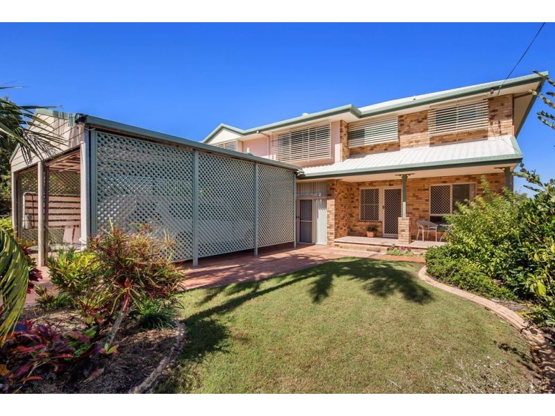 9 Bell Street, Point Vernon QLD 4655