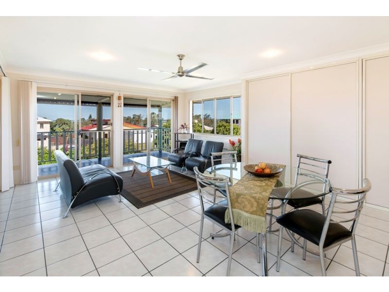 9 Bell Street, Point Vernon QLD 4655