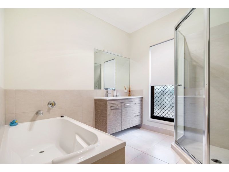24 Turrum Street, Scarness QLD 4655