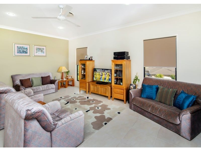 24 Turrum Street, Scarness QLD 4655