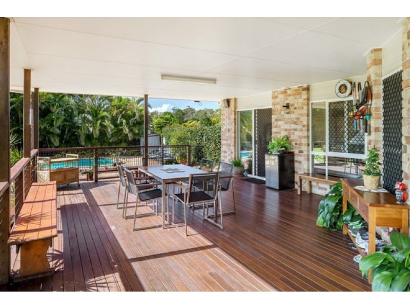 17 Sandalwood Drive, Wondunna QLD 4655