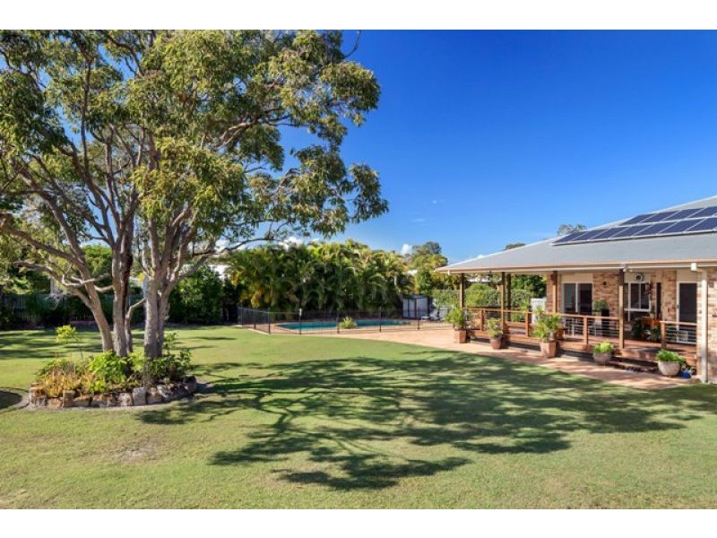 17 Sandalwood Drive, Wondunna QLD 4655