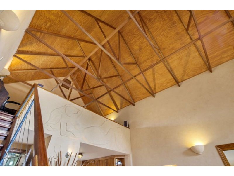 4 Meadow Drive, Dundowran Beach QLD 4655