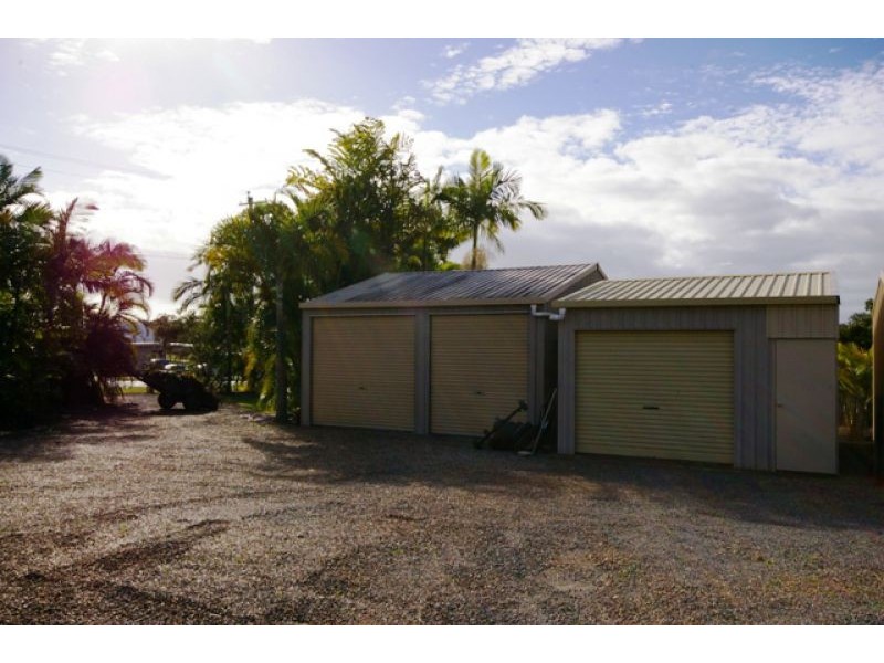 54 Hughes Road, Urangan QLD 4655
