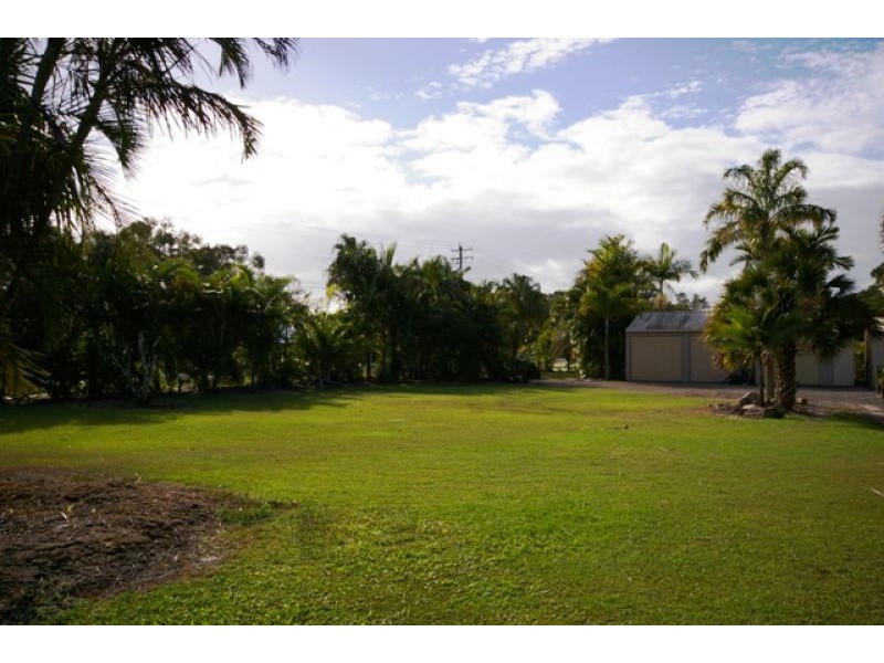54 Hughes Road, Urangan QLD 4655