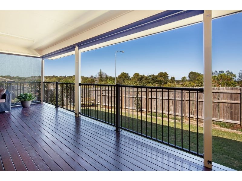 3 Bayridge Heights Drive, Nikenbah QLD 4655