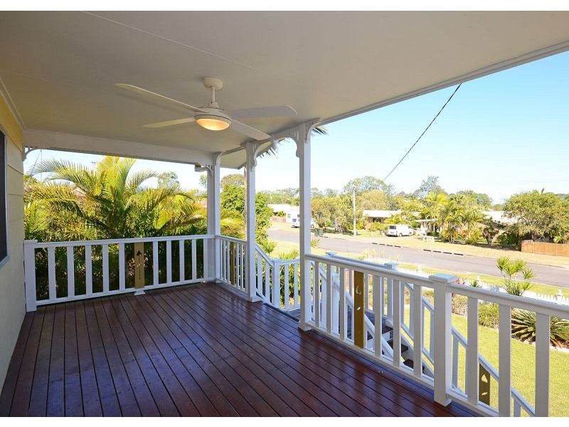 25 Rachael Street, Point Vernon QLD 4655