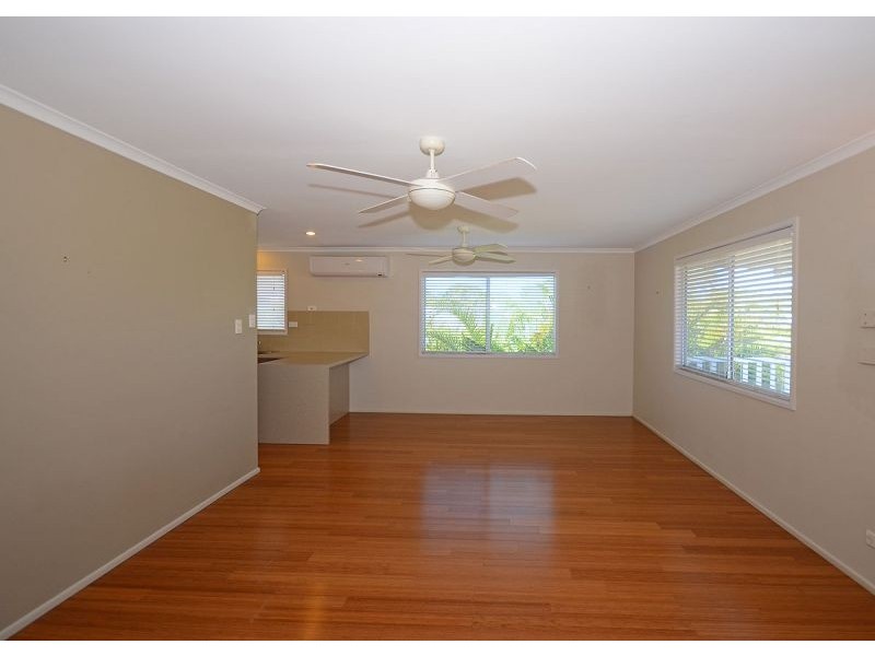 25 Rachael Street, Point Vernon QLD 4655