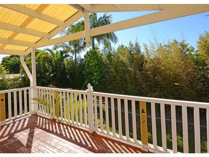 25 Rachael Street, Point Vernon QLD 4655