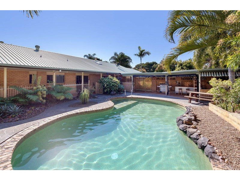 23 Orchid Avenue, Urangan QLD 4655