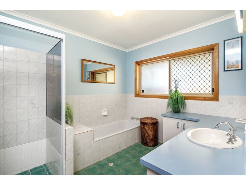 23 Orchid Avenue, Urangan QLD 4655