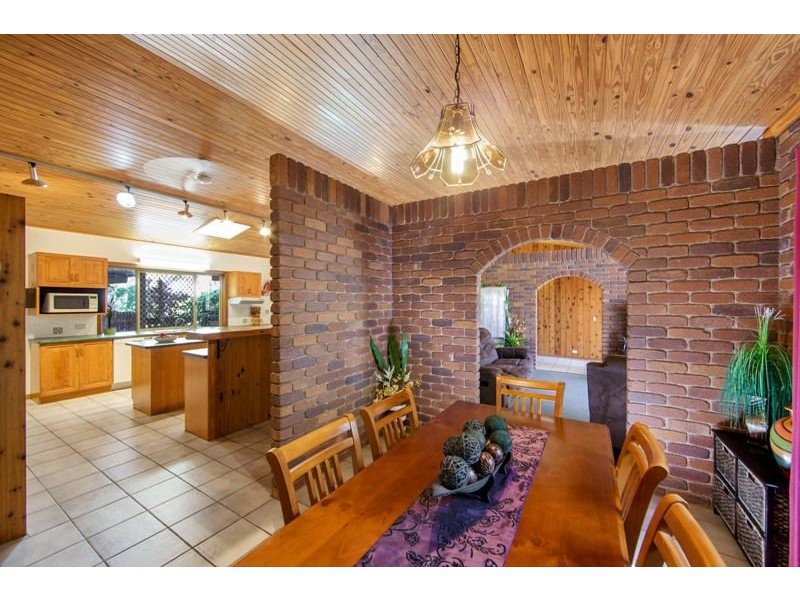 23 Orchid Avenue, Urangan QLD 4655