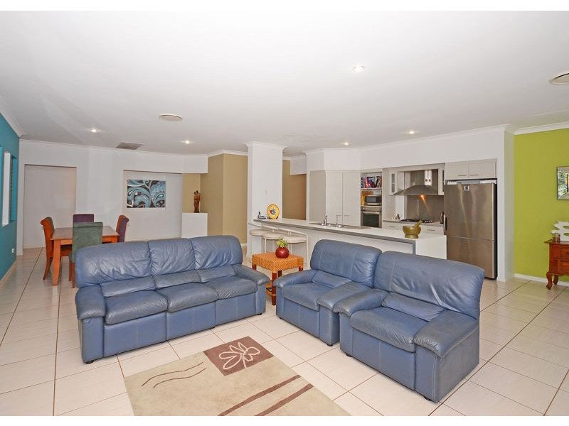 1a Sempfs Road, Dundowran Beach QLD 4655