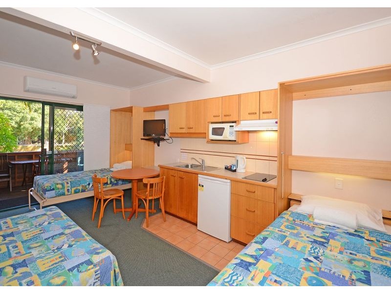 7/651 Esplanade, Urangan QLD 4655