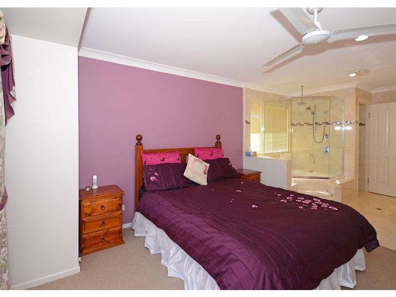 5 Cockatiel Court, Dundowran Beach QLD 4655