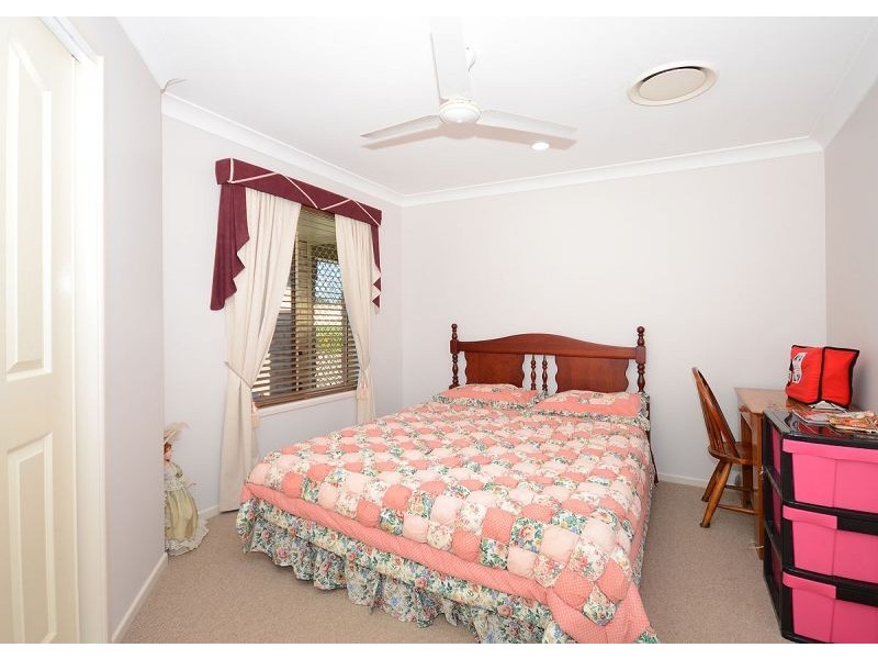 5 Cockatiel Court, Dundowran Beach QLD 4655