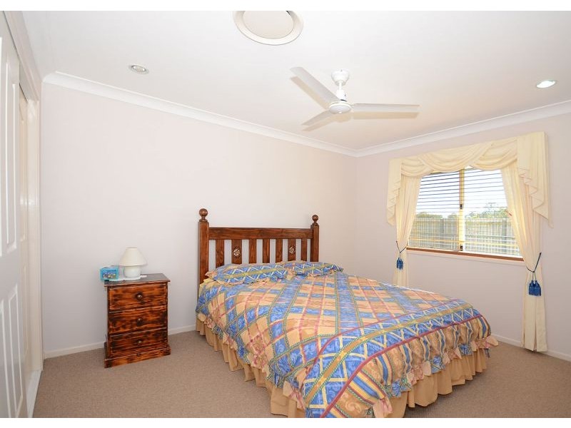5 Cockatiel Court, Dundowran Beach QLD 4655