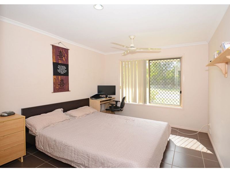 40 Emerald Park Way, Urangan QLD 4655