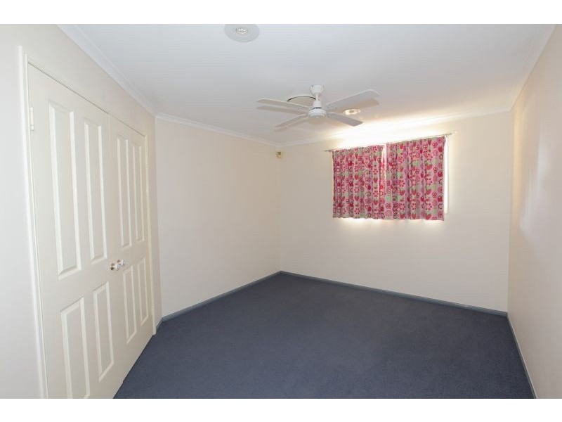 4 Swissalp Drive, Urraween QLD 4655