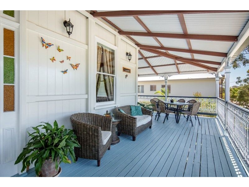 39 Miller Street, Urangan QLD 4655