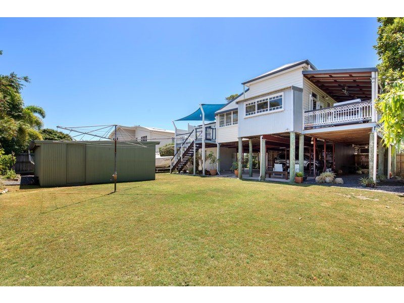 39 Miller Street, Urangan QLD 4655