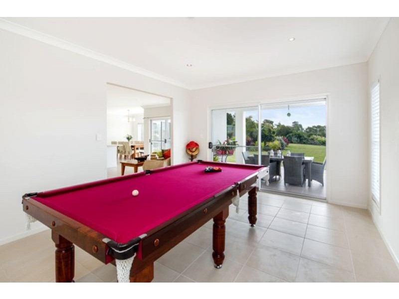 7 Coogera Court, Dundowran Beach QLD 4655